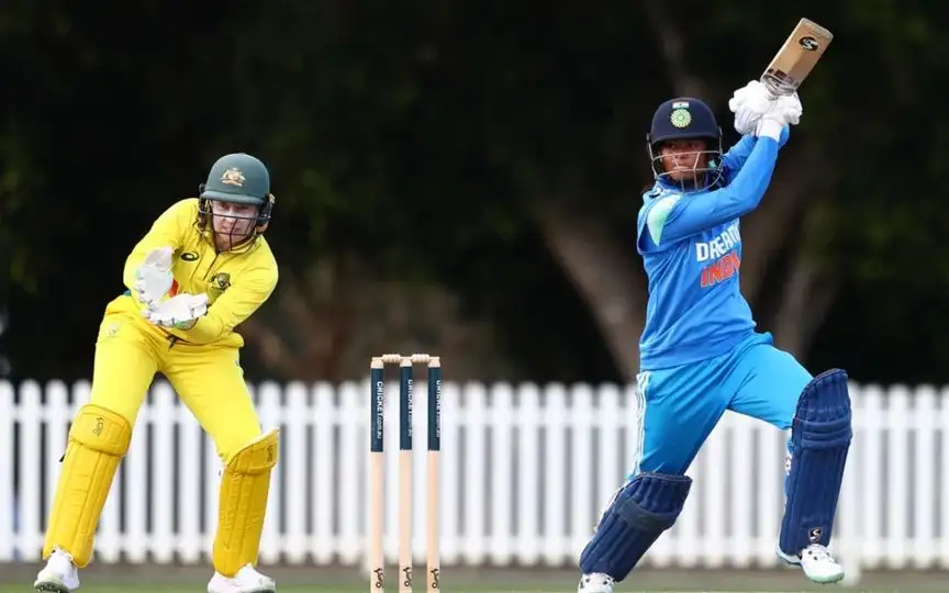 Radha Yadav plays a crucial knock in the chase [Source: @gary_anant/X.com]