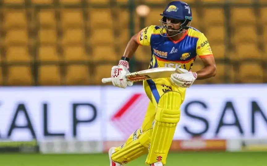 Karun Nair injured his finger during England tour [Source: @Saabir_Saabu01/x.com]