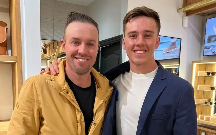 Dewald Brevis With AB de Villers (Source: @CricCrazyJohns/x.com)