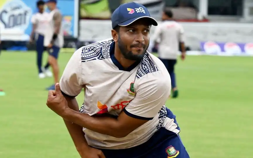 Shakib Al Hasan in action (Source: AFP Photos)