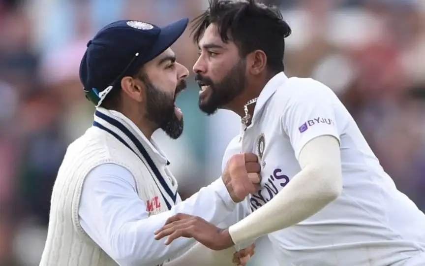 Virat Kohli with Mohammed Siraj [Source: @CricCrazyJohns/X.com]