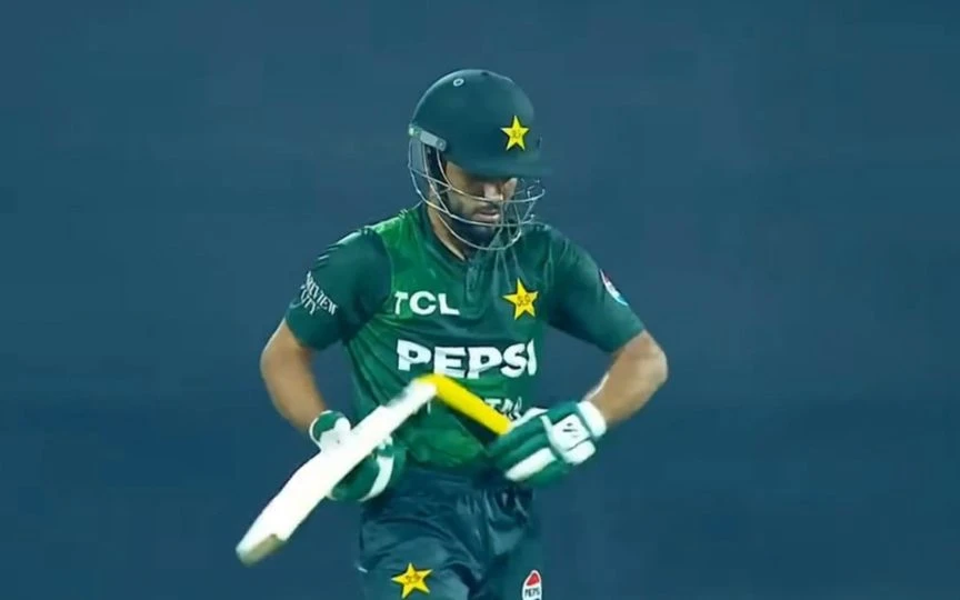 Haris breaks his bat [Source: @SachaiTruth/x.com]
