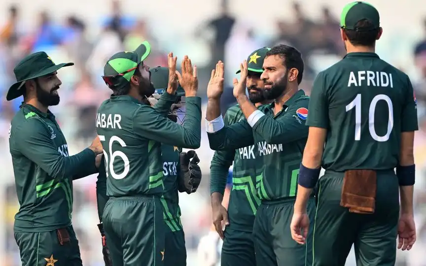 Iftikhar Ahmed with his Pakistan teammates [Source: AFP]