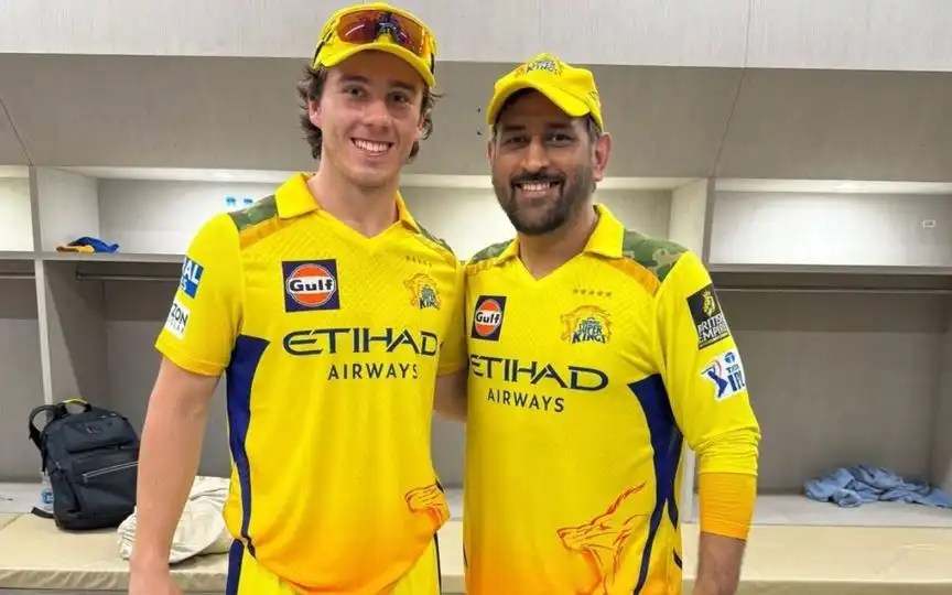 Dewald Brevis Praises Dhoni's Down-To-Earth Nature (Source: @CricCrazyJohns/x.com)