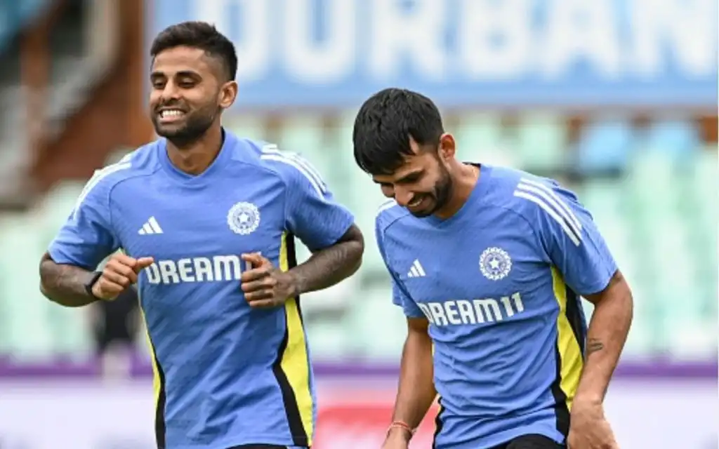 Jitesh Sharma Praises SKY (Source: @Saabir_Saabu01/x.com)