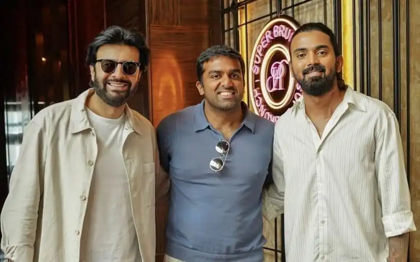 KL Rahul's Meeting With DC Co-Owner Sparks IPL Captaincy Speculations Before 2026 Season