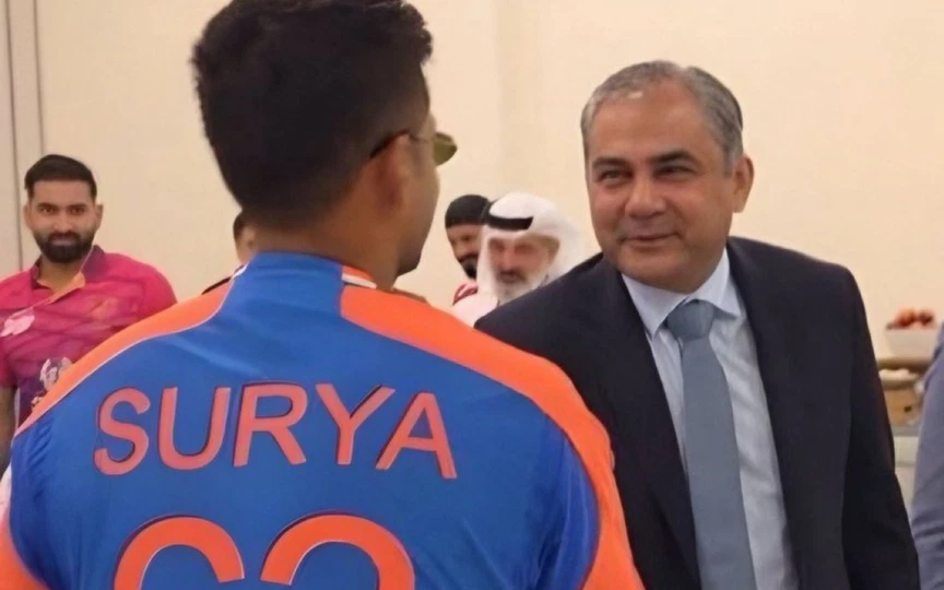 Backstage Handshake Of Suryakumar Yadav And PCB Boss Mohsin Naqvi Causes Stir! Pics Go Viral