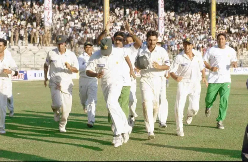 Chennai's Standing Ovation To Pakistan (Source: @ICC/x.com) 