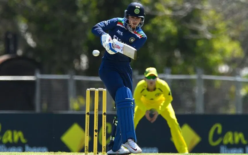 Smriti Mandhana vs AUS, 2021. [Source - @mr_journalist16/x.com]