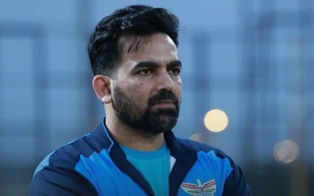 Zaheer Khan parts ways with LSG [Source: @mufaddal_vohra] 
