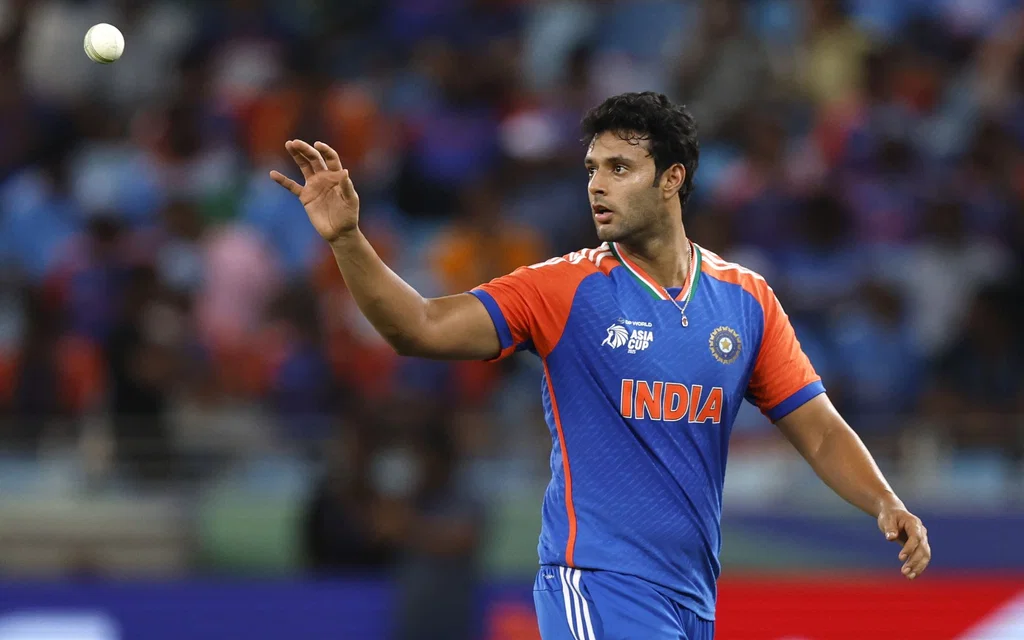 Shivam Dube bowled splendidly vs Pakistan in Asia Cup [Source: @BCCI/x.com]