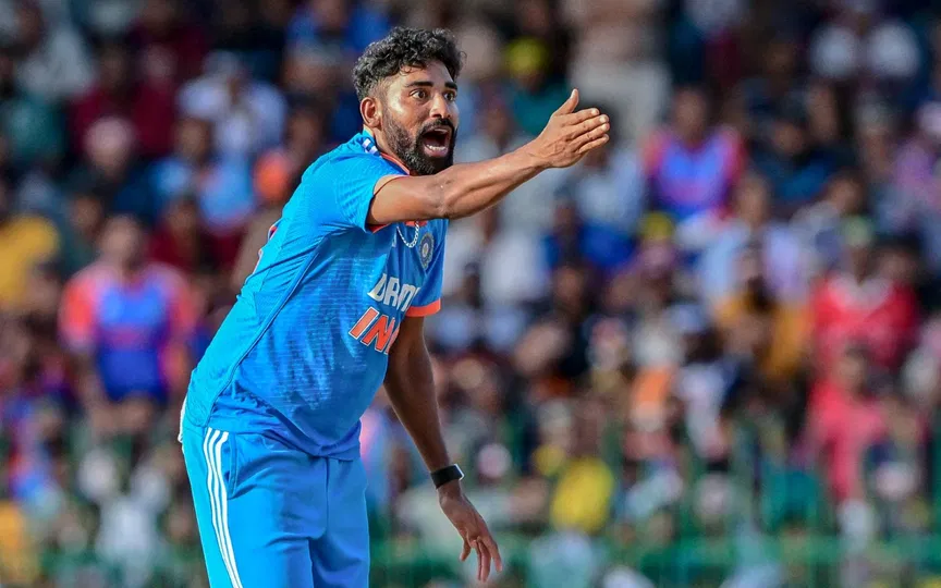 चैंपियंस ट्रॉफ़ी और एशिया कप के लिए टीम से बाहर किए जाने को लेकर सिराज का खुलासा