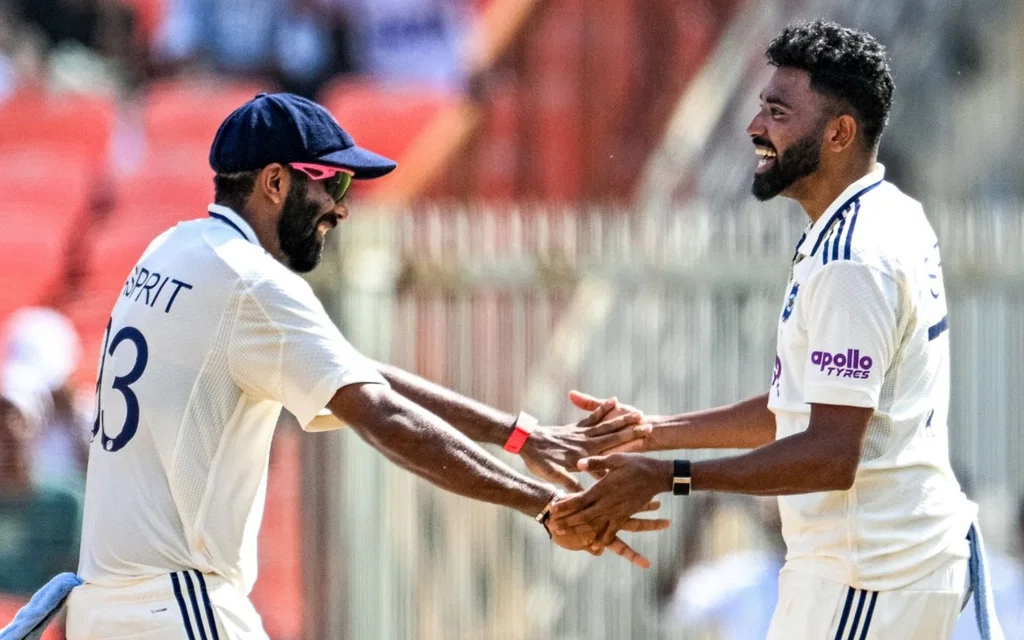 Jasprit Bumrah and Mohammed Siraj (Source: AFP)