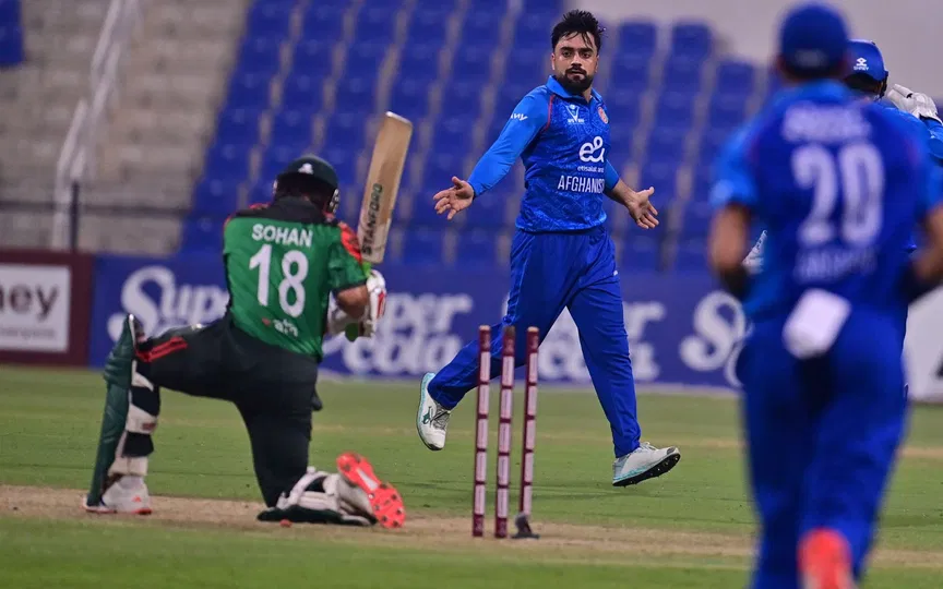 "Not a big spinner…," Bangladesh coach downplays Rashid Khan's threat