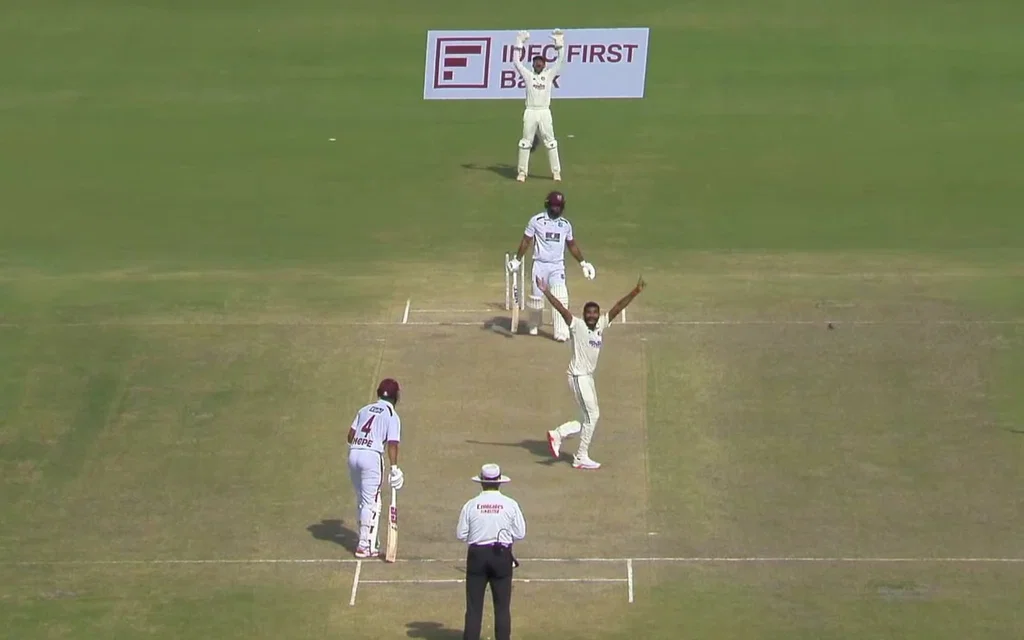 Jasprit Bumrah appeals to umpire - (Source : AFP)
