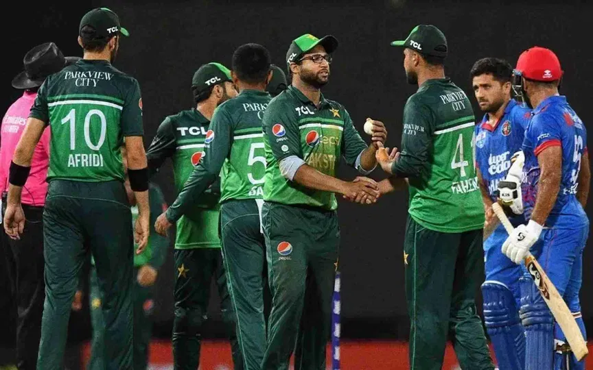 पाकिस्तान और अफगानिस्तान के खिलाड़ी (स्रोत: @ESPNcricinfo/X.com)