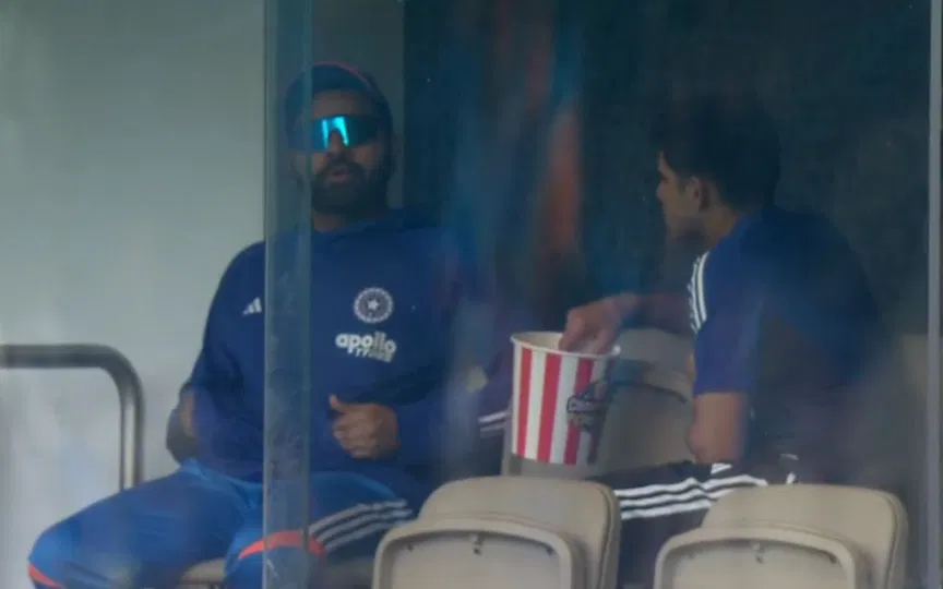 Rohit Sharma and Shubman Gill chilling together [Source: @JioHotstar]