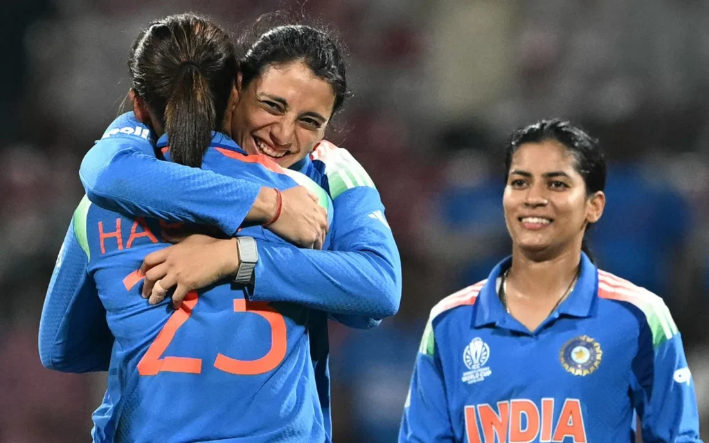Harmanpreet Kaur with rest of the Indian team - (Source: AFP)