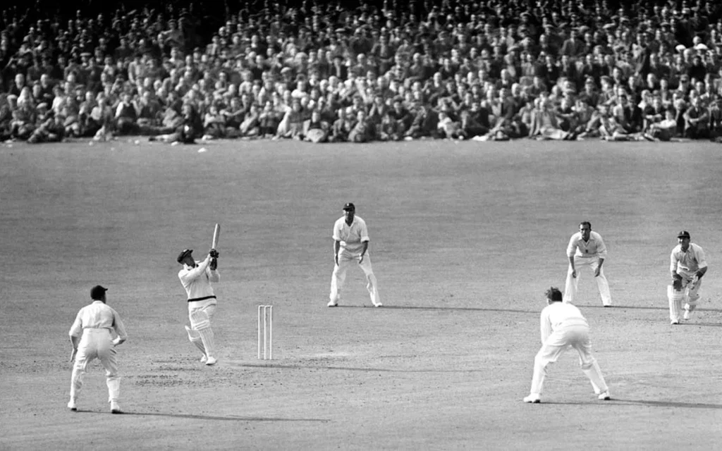 Don Bradman's excellence in Ashes (Source: @PictureSporting/x.com)