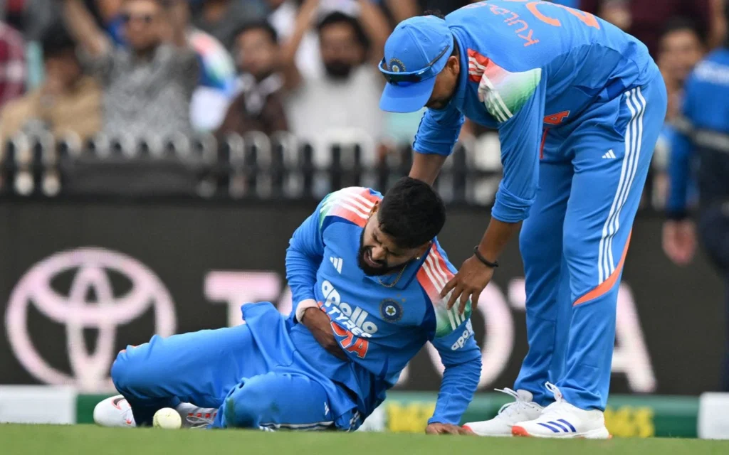 Shreyas Iyer gets injured during Australia vs India 3rd ODI [Source: AFP]