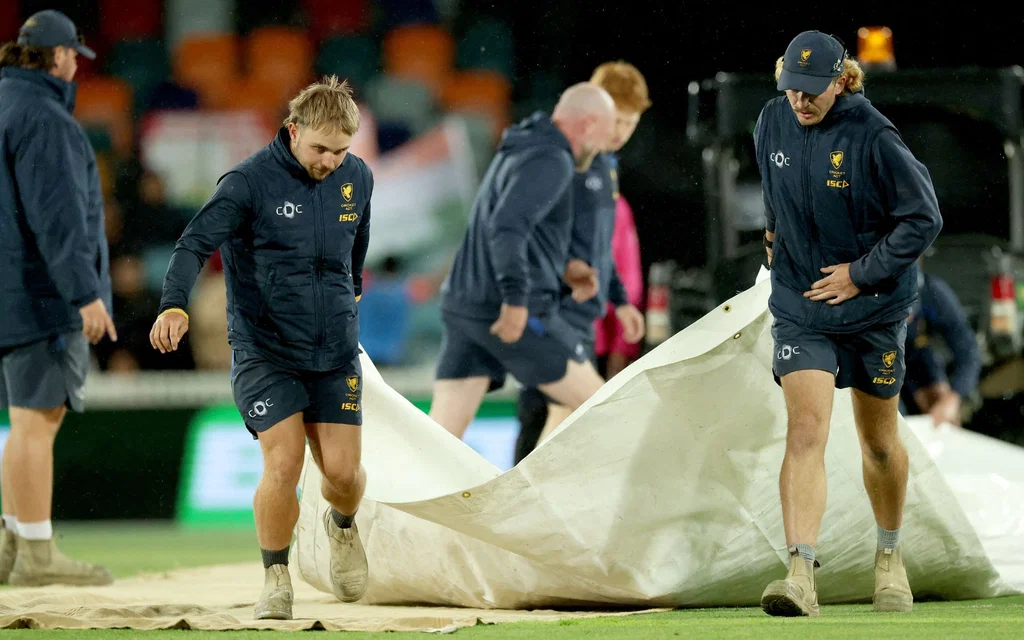 Rain interrupts IND vs AUS 1st T20I (Source: AFP Photos)