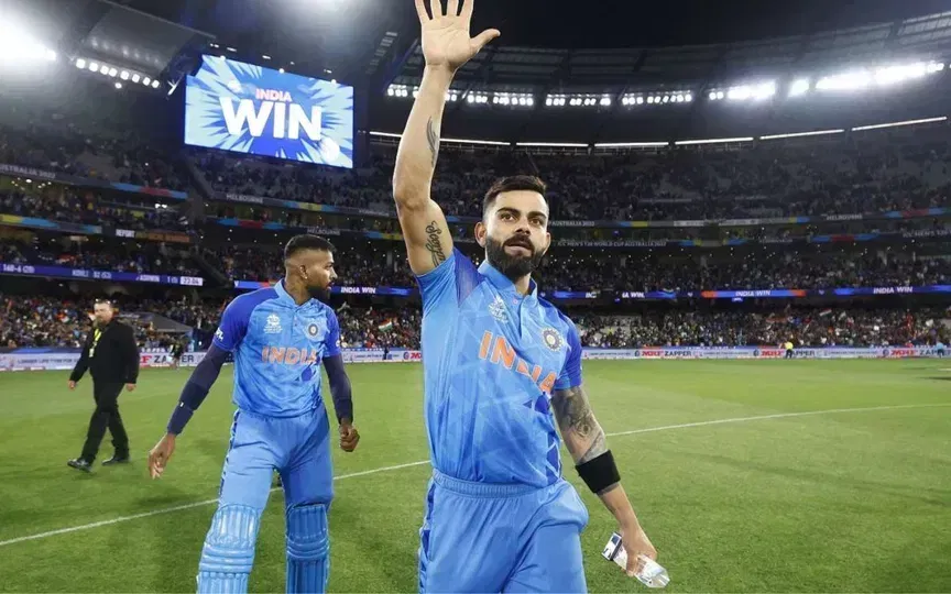 2. 82 vs Pakistan, Melbourne, 2022 [Source: @CricCrazyJohns]