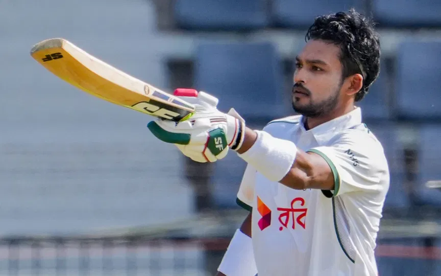 नजमुल हुसैन शान्तो ने आयरलैंड के खिलाफ शानदार शतक बनाया [स्रोत: @BCBtigers/X.com]