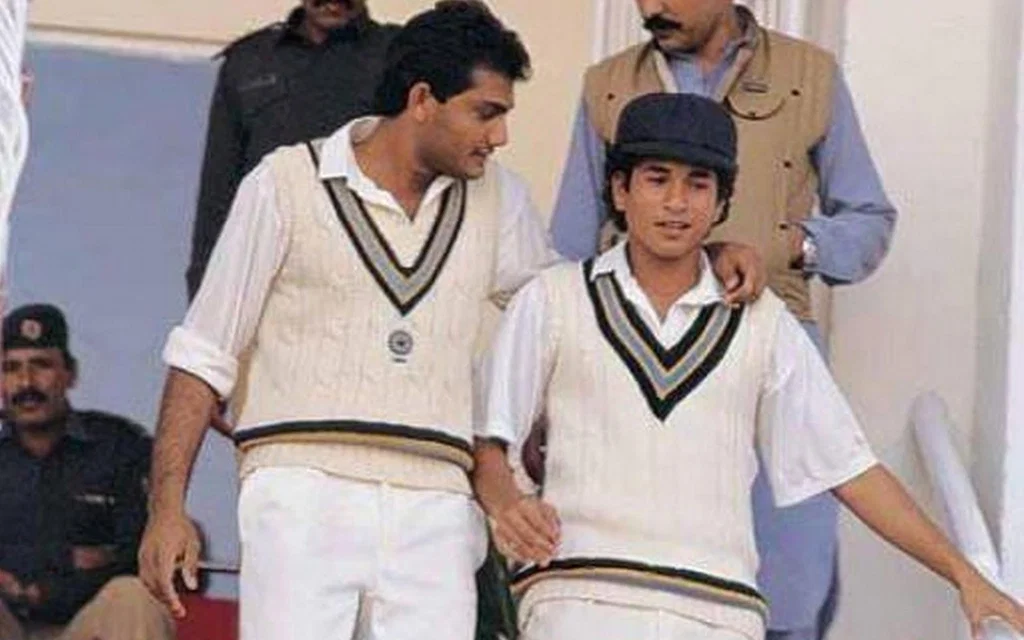 Sachin Tendulkar with Mohammad Azharuddin (Source: @RSingh6969a/x.com)