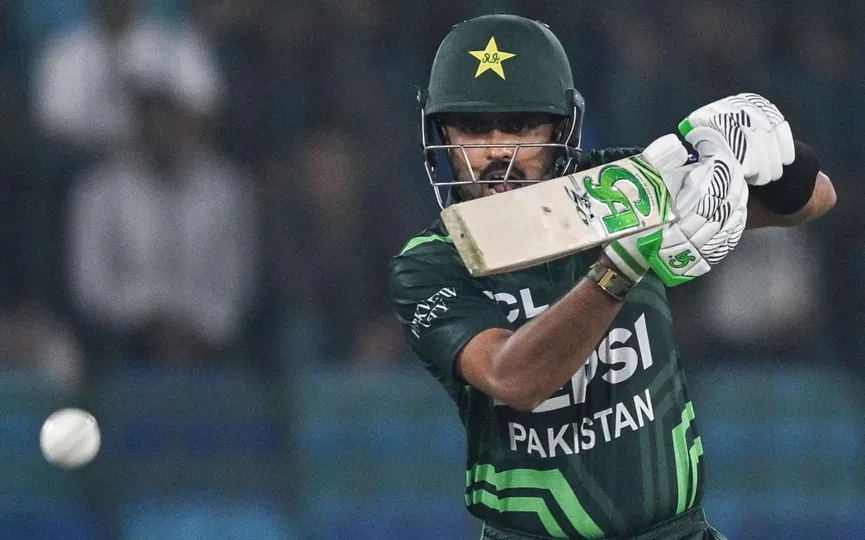 Babar Azam hits a major home milestone vs Sri Lanka to enter an elite Pakistan club Babar Azam hits a major home milestone vs Sri Lanka to enter an elite Pakistan club