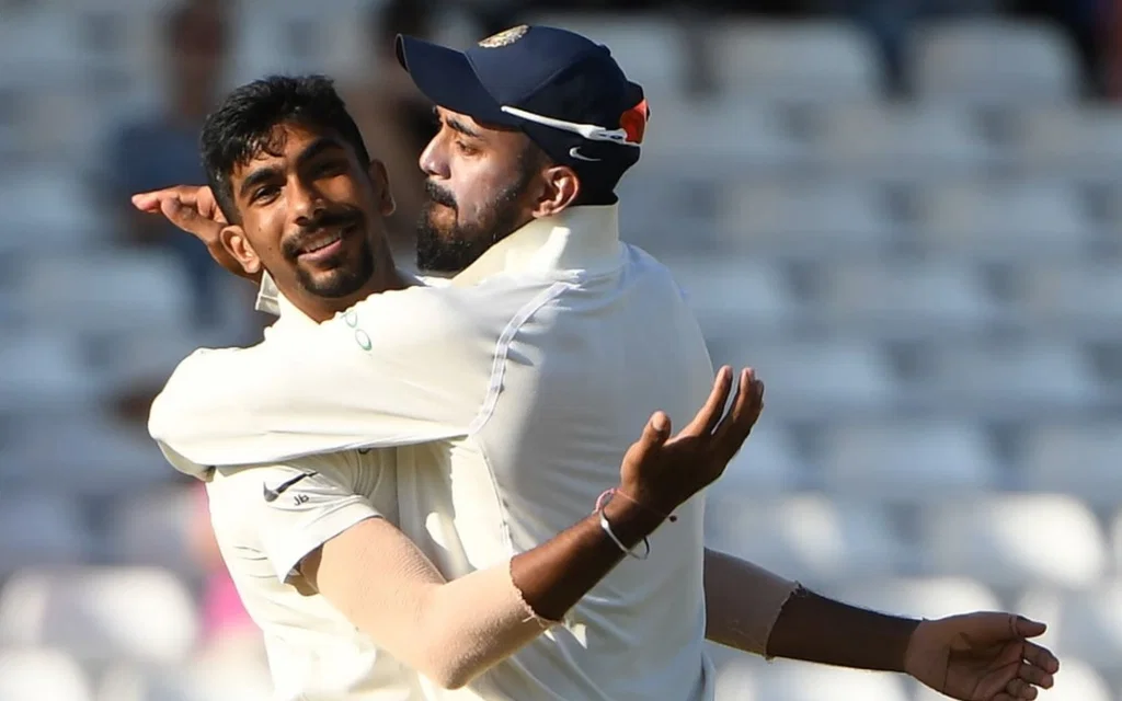 Jasprit Bumrah and KL Rahul [Source: @kohli_philic/x]