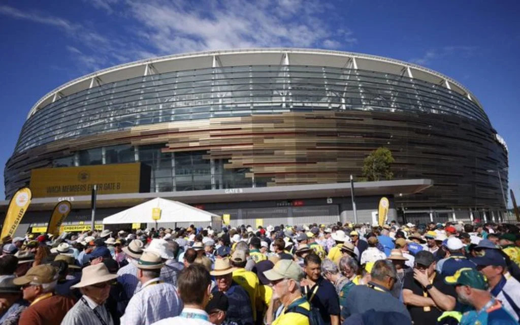Perth Stadium recorded 43,591 attendance on Ashes Day 1 [Source- see_ya_smudge/X.com]