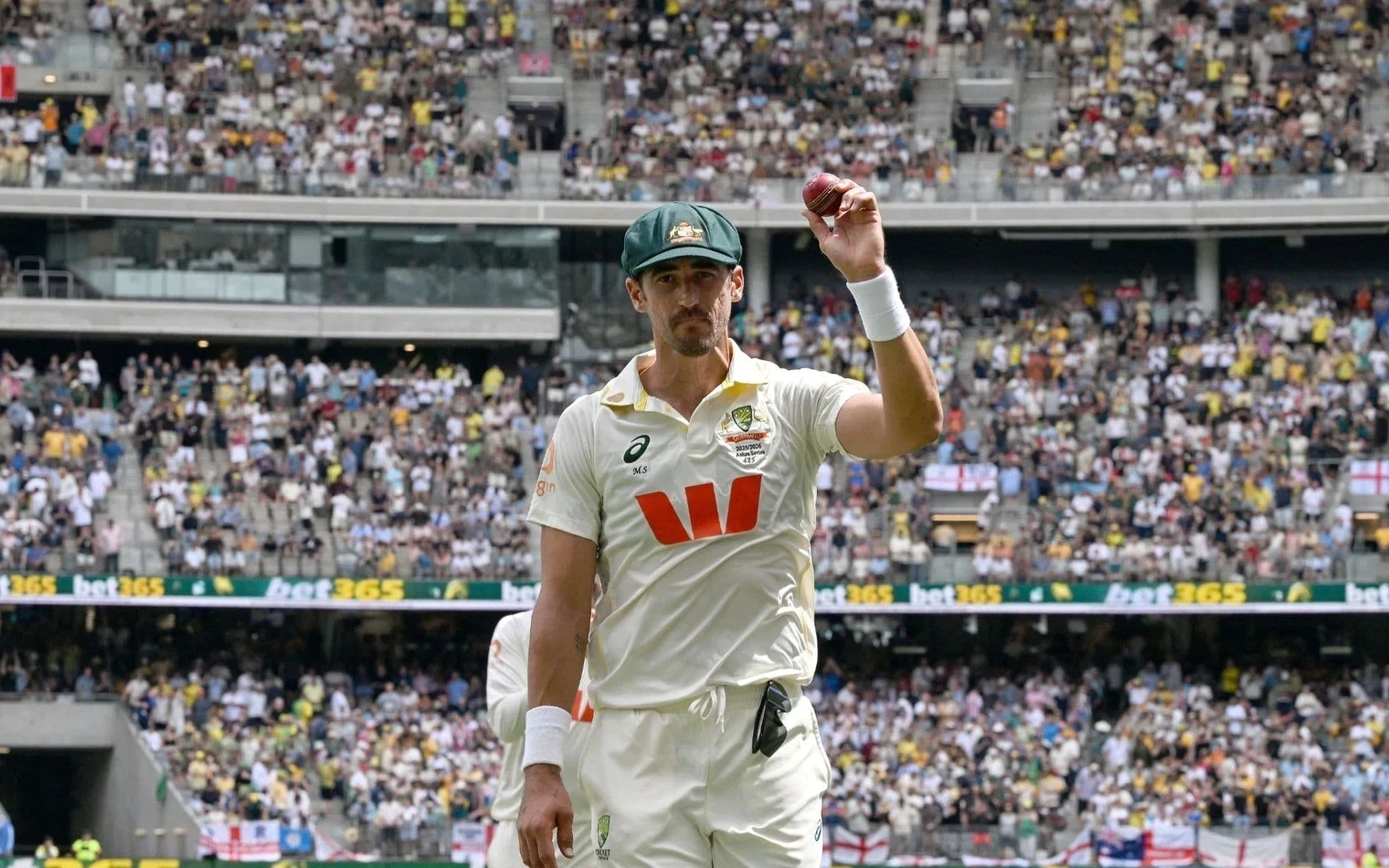 Mitchell Starc Produces Career-Best 7/58 as England Collapse for 172 in Ashes Opener at Perth