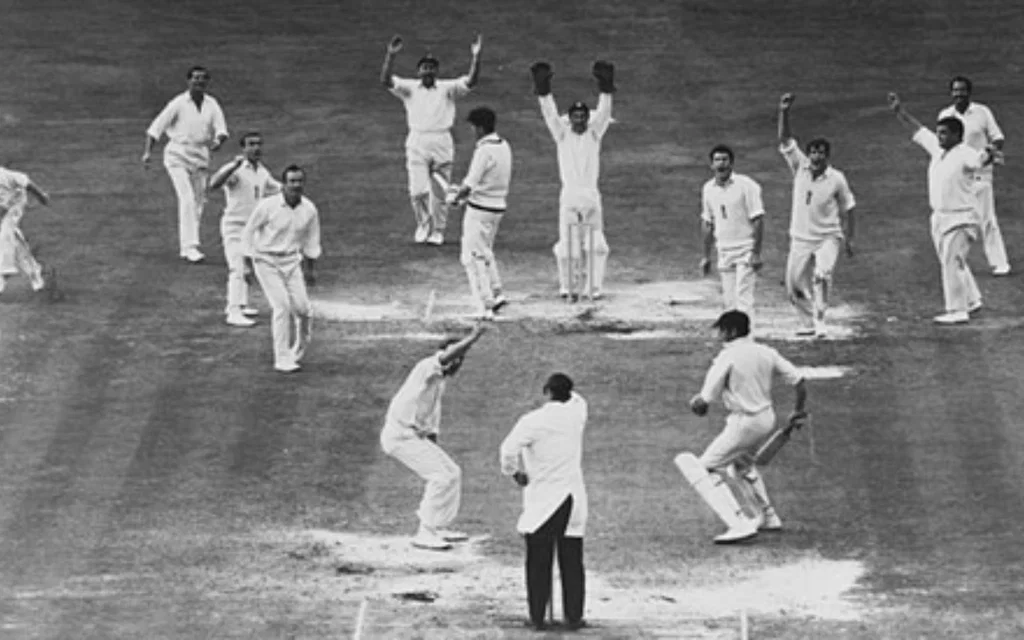 The historic Ashes match between England and Australia in 1938 (Source: @PictureSporting/x.com)