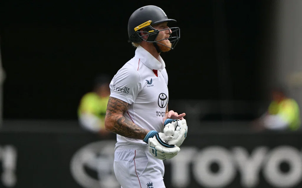 England attain unwanted record [Source: AFP Photos]