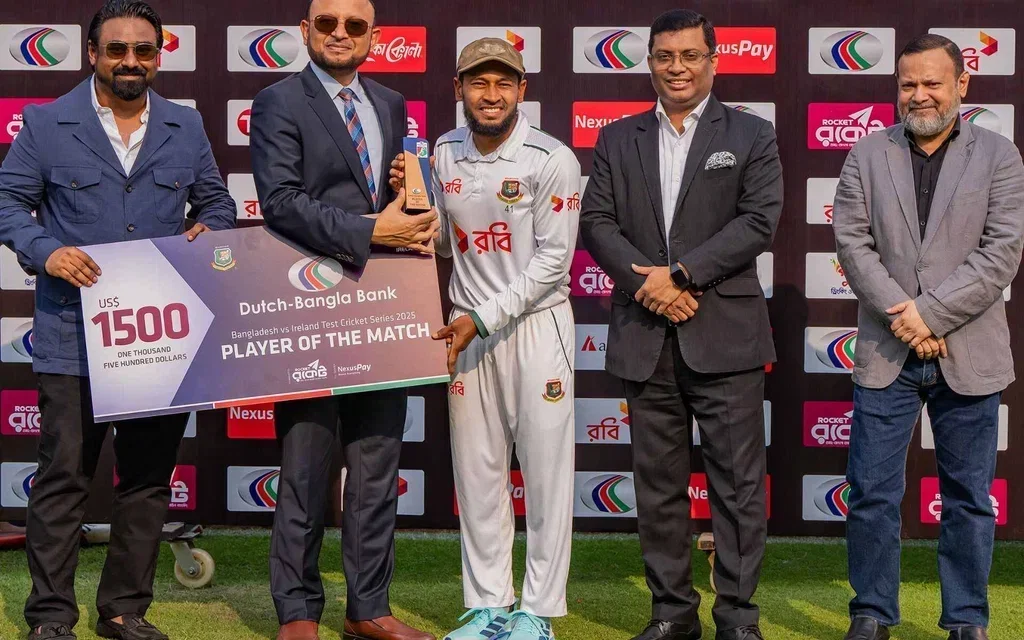 Mushfiqur Rahim with the POTM award (Source: @BCBtigers/x.com)