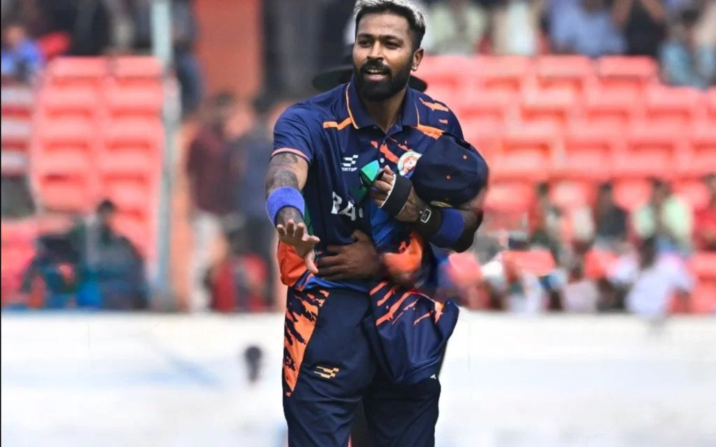 Hardik wins Baroda a crucial game on his comeback [Source: @rohangangta/x.com]
