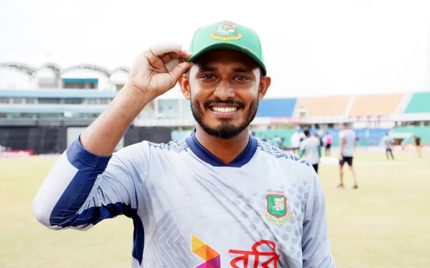 Most catches in an innings in T20Is