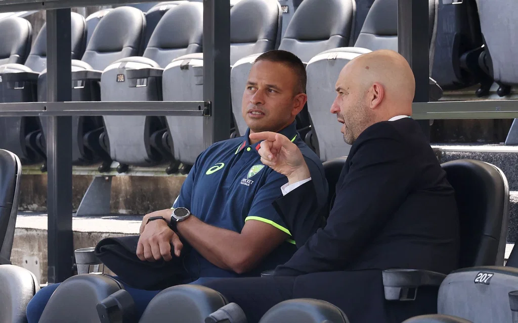 Usman Khawaja with CA Chief Todd Greenberg (Source: AFP)