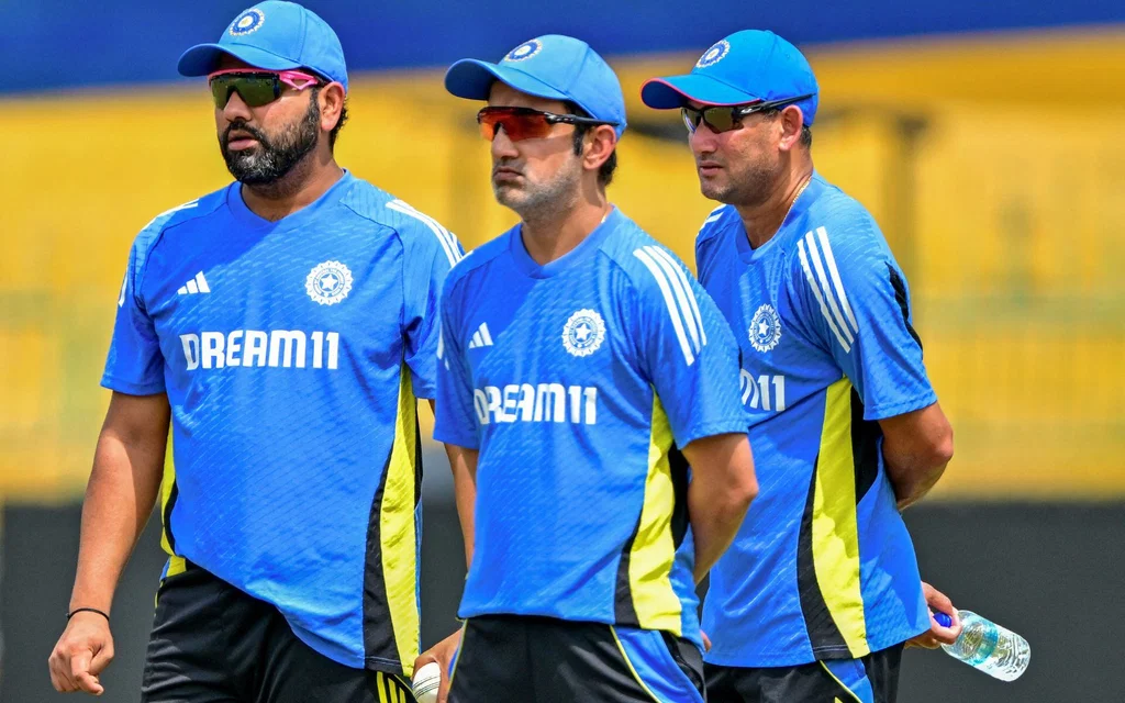 Rohit Sharma (L), Gautam Gambhir (C), and Ajit Agarkar (R)&nbsp;&nbsp;