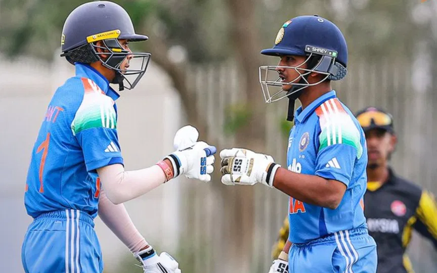 U-19 एशिया कप 2025: अभिज्ञान कुंडू, वेदांत और देवेन्द्रन के शानदार खेल की मदद से भारत ने दी मलेशिया को एकतरफ़ा मात U-19 एशिया कप 2025: अभिज्ञान कुंडू, वेदांत और देवेन्द्रन के शानदार खेल की मदद से भारत ने दी मलेशिया को एकतरफ़ा मात