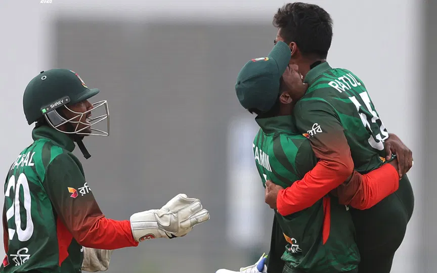 Bangladesh to meet Pakistan in U19 Asia Cup semis after miraculous defence vs SL
