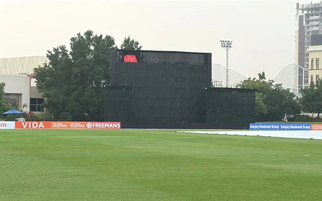 Toss delayed due to rain [Source: @sohailimrangeo/X]