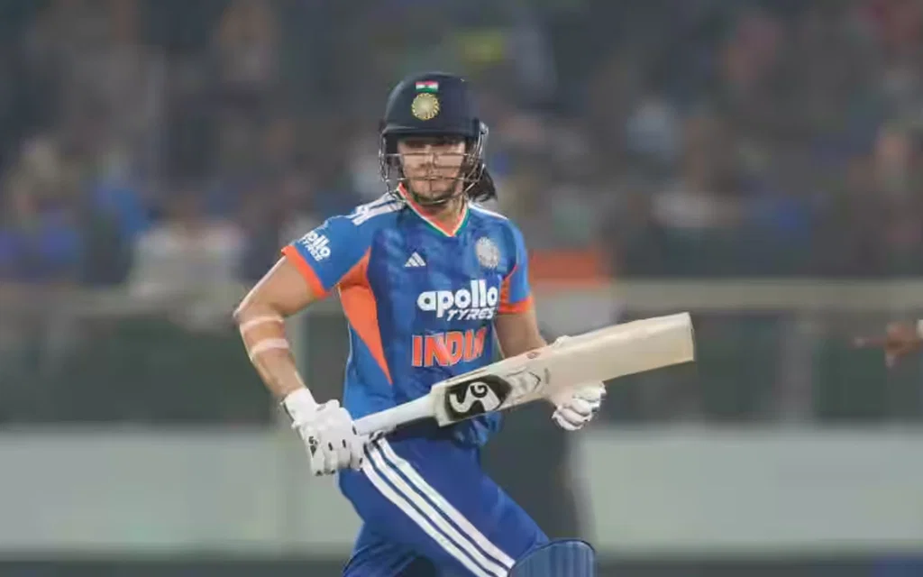 Smriti Mandhana reached 4000 T20I runs. [Source - BCCI.com]