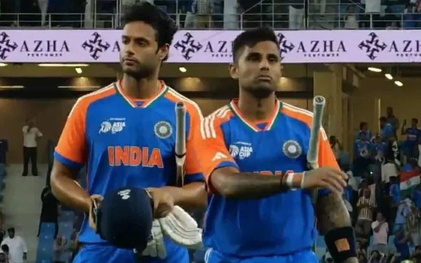 सूर्यकुमार और शिवम दुबे [स्रोत: @CricFit/x]