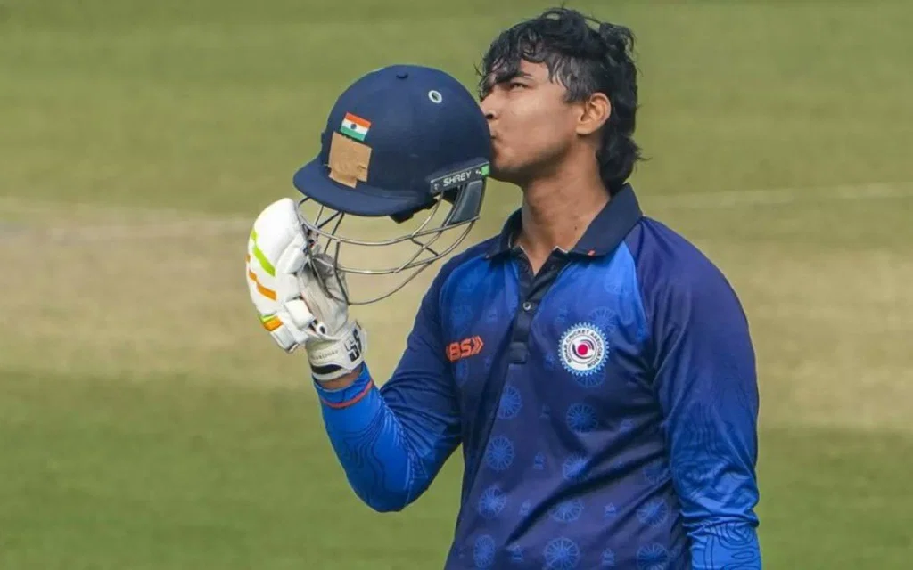 Youngest to score a hundred in List A (X.com/@mufaddal_vohra)