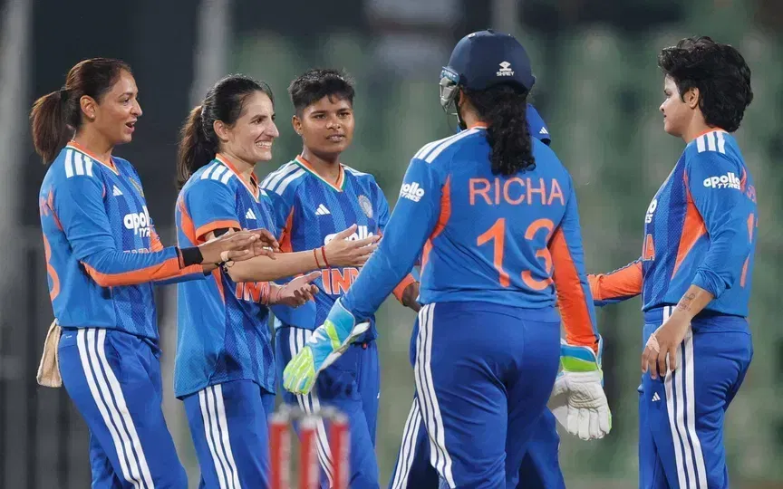 भारत ने श्रीलंका को 8 विकेट से हराया। [स्रोत - @bcciwomen/x]