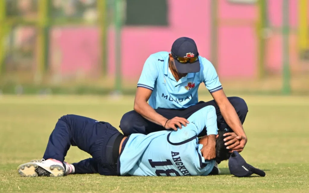 Angkrish Raghuvanshi injured vs Uttarakhand - (Source: R.V.Moorthy/X.com)