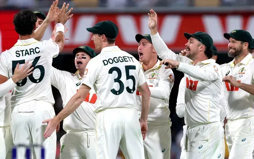 ऑस्ट्रेलियाई टीम [X]