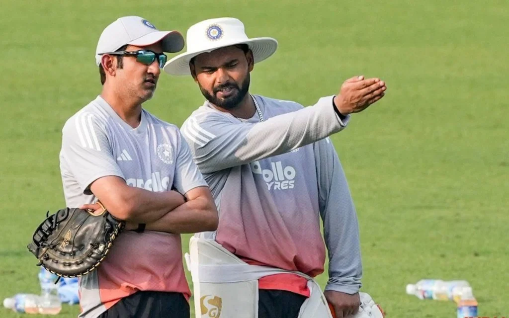 Gautam Gambhir (L) and Rishabh Pant (R)&nbsp;