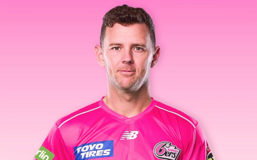 Josh Hazlewood for Sydney Sixers - (Source: AFP)